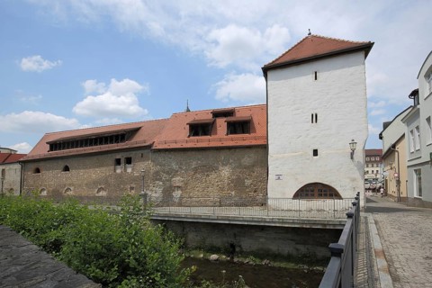 Historic bridge gate on the Wipper River, Stadtturm, Hettstedt, Harz, Saxony-Anhalt, Germany