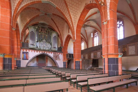 Interior view with organ of the Gothic Walpurgis Church, Alsfeld, Vogelsberg, Hesse, Germany