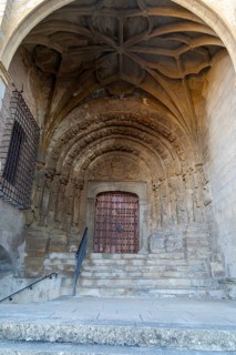 Iglesia de San Esteban, Romanesque church, medieval village of Sos del Rey Católico, Cinco Villas