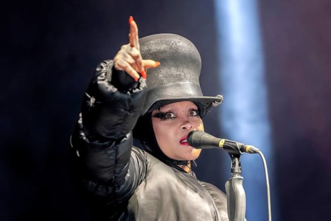 Erykah Badu, singer, USA, soul, hip-hop, R&B, The Return Of Automatic Slim World Tour 2025, live at