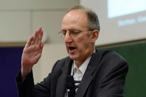 Friedemann Pulvermüller in an introduction to linguistics, 08.02.2013