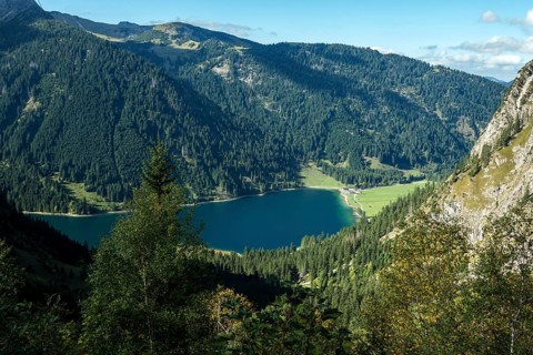 View of Vilsalpsee, Allgäu Alps, Tannheim, Tannheimer Tal, Tyrol, Austria
