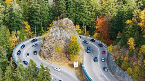 Kreuzfelsenkurve, Bundesstraße 31. The most spectacular curve in the Black Forest in autumn. Drone