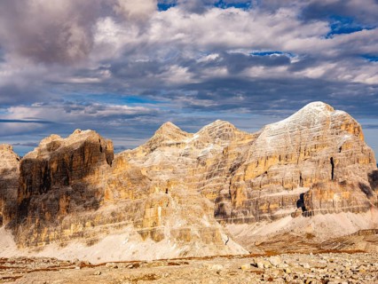 Lagazuoi and Tofana di Rozes rock massif in the evening light, Dolomites, Alps, Belluno province,