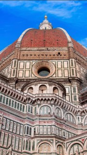 Italy, Landmark Duomo Cathedral in Florence, major tourist attraction in historic center near Ponto