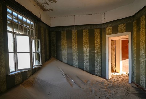 Former dwelling house full of sand, Kolmanskop, restricted diamond area, Karas region, Namibia