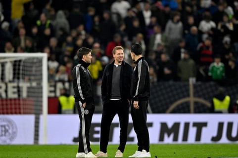 National coach Coach Coach Julian Nagelsmann GER in discussion with assistant coach Coach Benjamin