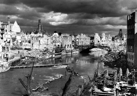 Nuremberg Trials, city view, the destroyed Nuremberg, panorama with Pegnitz, 1946