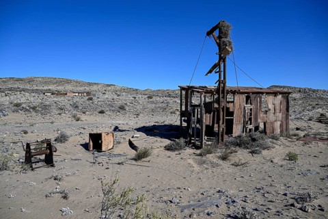 Ruinen der ehemaligen Diamantenstadt Pomona in der Wüste, Diamentensperrgebiet, bei Lüderitz,