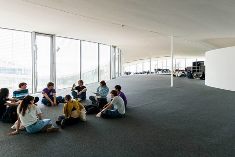 Interior view, Rolex Learning Centre, École polytechnique fédérale de Lausanne, EPFL, Lausanne,