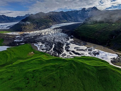 Ice floes, glacier, glacier tongue, glacier lake, sunny, cloudy, morning mood, mountains,