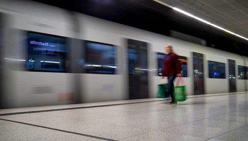 Underground incoming S-Bahn, train, Class 420 Generation 2025, platform, passengers, travellers,
