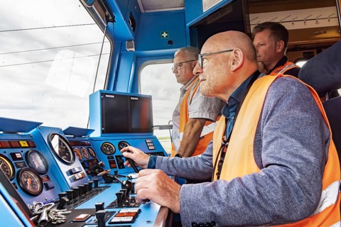 A minister as train driver: Winfried Hermann (MdL, Bündnis 90-Die Grünen, Minister of Transport BW)