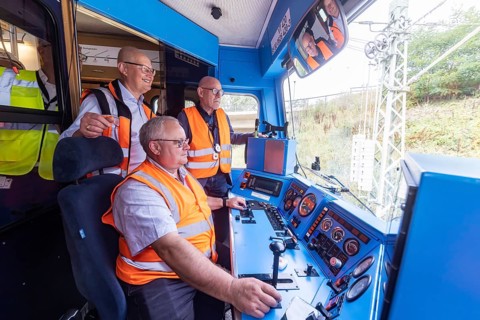 First test run on the new line between Wendlingen and the airport. Train driver Thomas Kayser with