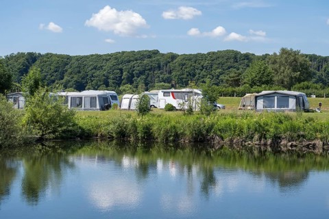 Caravan on the banks of the Ruhr, campsite, Mülheim an der Ruhr, Rurgebiet, North Rhine-Westphalia,