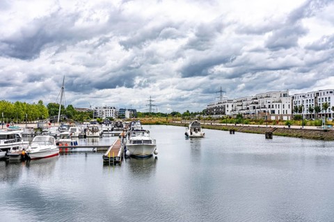 New Graf Bismarck urban quarter on the Rhine-Herne Canal, residential and commercial development on