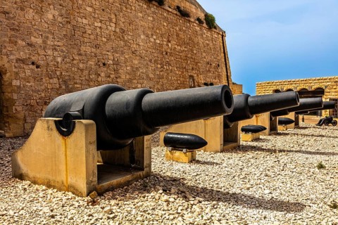 Fort St. Elmo, fortress on the northern tip built in 1670 by the Order of Malta to fortify the