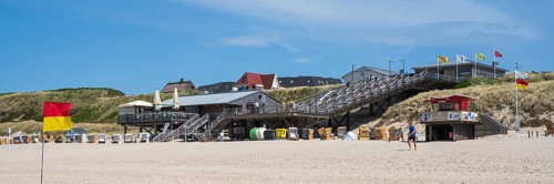 Restaurant and beach crossing, panorama format, Wenningstedt, Sylt, North Frisia,