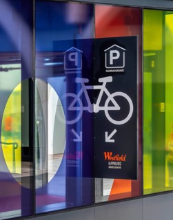 Westfield, access to the bicycle car park and the architecture at the new Hamburg shopping centre,
