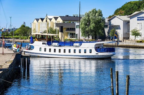 The MS Sunningen, an archipelago boat, docks in the guest harbour of Uddevalla, Bohuslän, Västra