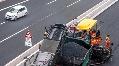 Rehabilitation of the A52 motorway near Essen, an 8 km long section between the Essen-Kettwig