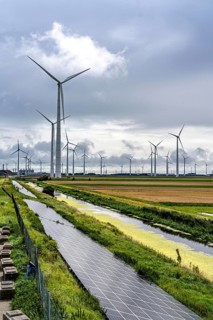 Solar park on the Slaperdijk dyke near Eemshaven, test project, 17, 000 solar modules were