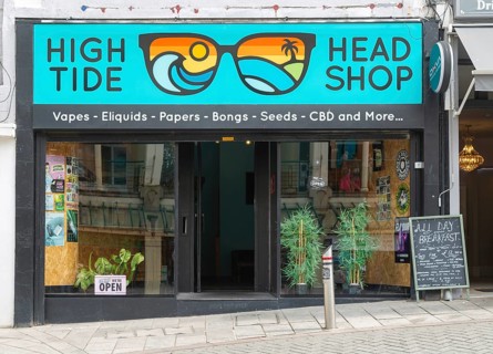 High Tide Head Shop, The Terrace, Torquay, Devon, England, UK