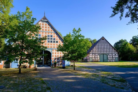 Round village, Lübeln, near Lüchow, Wendland-Elbe nature park Park, Lower Saxony, Germany