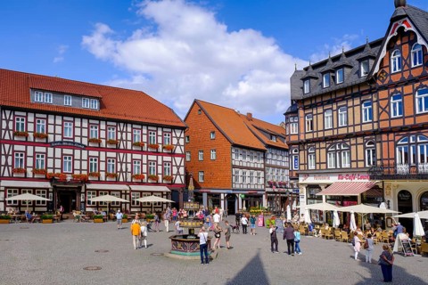 Half-timbered houses on the market square, Wernigerode, Harz, Saxony-Anhalt, Germany