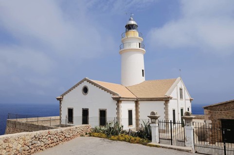Far de Capdepera lighthouse, Punta de Capdepera, Cala Rajada, Majorca, Balearic Islands, Spain