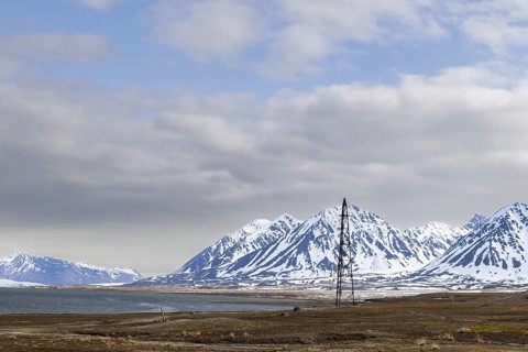 Amundsen-Ellsworth-Nobile, mast for airship, mountain range, Ny-Alesund, Spitsbergen, Svalbard