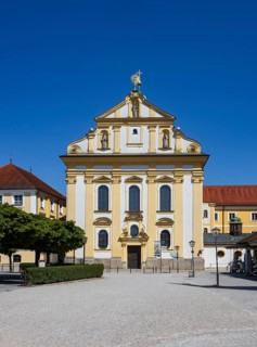 St Magdalene's Church on Kapellplatz, place of pilgrimage, Altötting, Upper Bavaria, Bavaria,