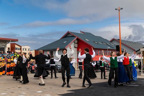 Folk dance at the reception for King Harald at the end of coal mining, Longyearbyen, Spitsbergen
