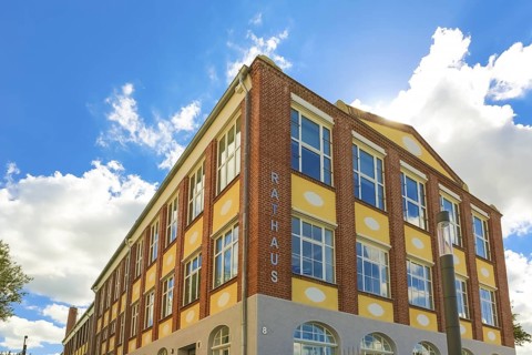 New town hall in the former Kindler corset factory, former Gotthold Kindler and Cie. corset