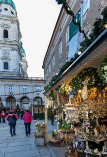 Advent season, Salzburg Christindlmarkt am Dom and Residenzplatz, Salzburg, Austria