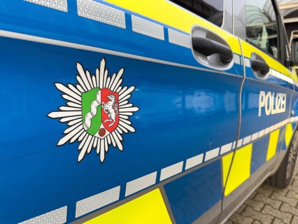 Police and state coat of arms Police coat of arms of North Rhine-Westphalia North Rhine-Westphalia