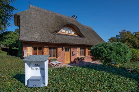 Altes KapitÃ¤nshaus, holiday home in Ahrenshoop, DarÃŸ, Mecklenburg-Vorpommern, Germany