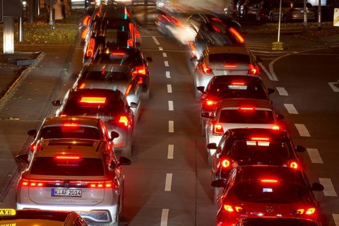 Rote RÃ¼ckleuchten, Rush Hour, RheinuferstraÃŸe, Cologne, Rhineland, North Rhine-Westphalia,