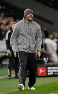 Coach coach Vincent Kompany FC Bayern Munich FCB on the sidelines gesture gesture MHParena, MHP