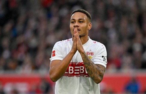 Nikolas Nartey VfB Stuttgart (28) disappointed gesture gesture MHPArena, MHP Arena Stuttgart,