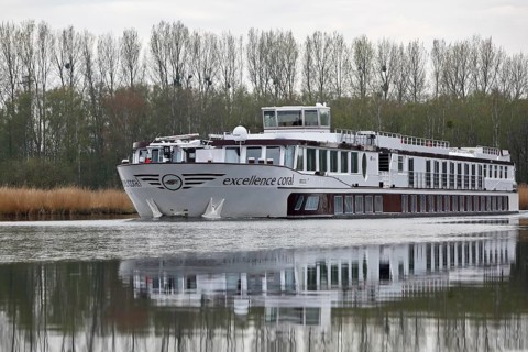 Excellence Coral river cruise ship on the Peene, tourism, Peenetal nature park Park,