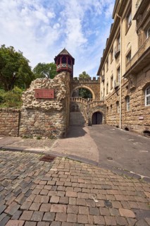 City fortification, historic city wall Römertor, historicizing city gate Heidenmauer, building,