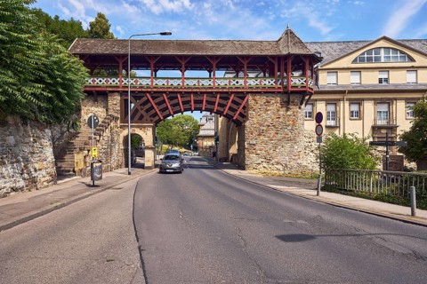City fortification, historic city wall Heidenmauer, historicizing city gate Römertor, barrier