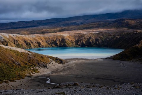 View of Lower Tama Lake, Tama Lake Walk (Tama Lakes Track), Tongariro National Park, North Island,