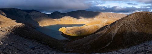 View to Upper Tama Lake, Tama Lake Walk (Tama Lakes Track), left Mt Ngauruhoe in clouds, evening