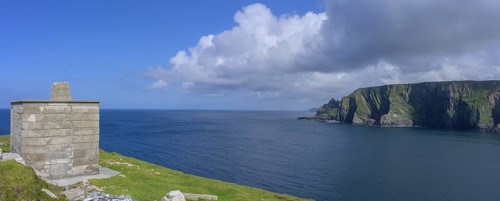 Observation post from World War II, Portacloy loop cliff walk, Muingnabo, County Mayo, Ireland
