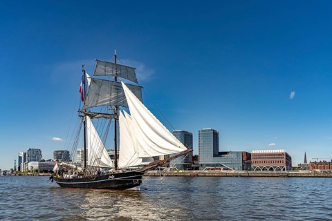 Sailing ship Jantje at the arrival parade of ships and sailboats at Hafengeburtstag Hamburg 2025 in