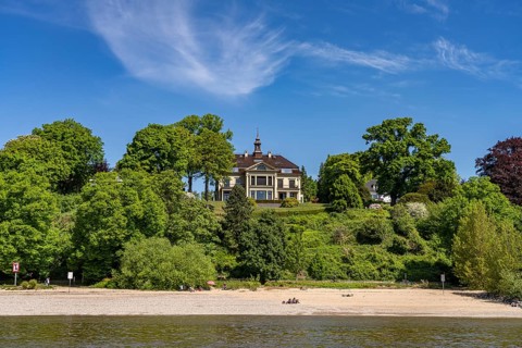 The Villa de Freitas in Hamburg-Othmarschen, Elbchaussee, Hamburg, Germany