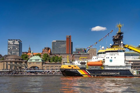 Multipurpose vessel Neuwerk der KÃ¼stenwache at St. Pauli LandungsbrÃ¼cken at Hamburg Harbour