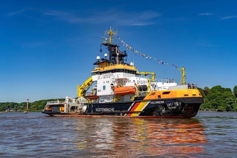 Coast Guard Neuwerk multipurpose vessel on the Elbe in the Free Hanseatic City of Hamburg, Germany